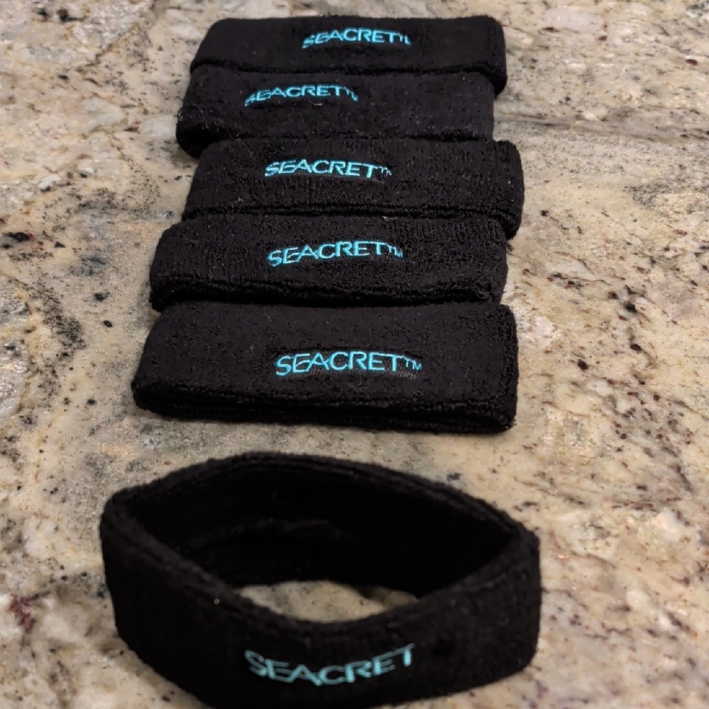 Seacret Black Wristbands Set